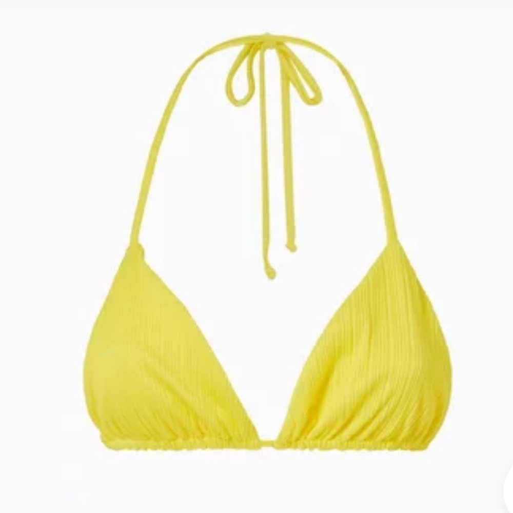 FRANKIES BIKINIS Tia String Bikini Top in Plissé
